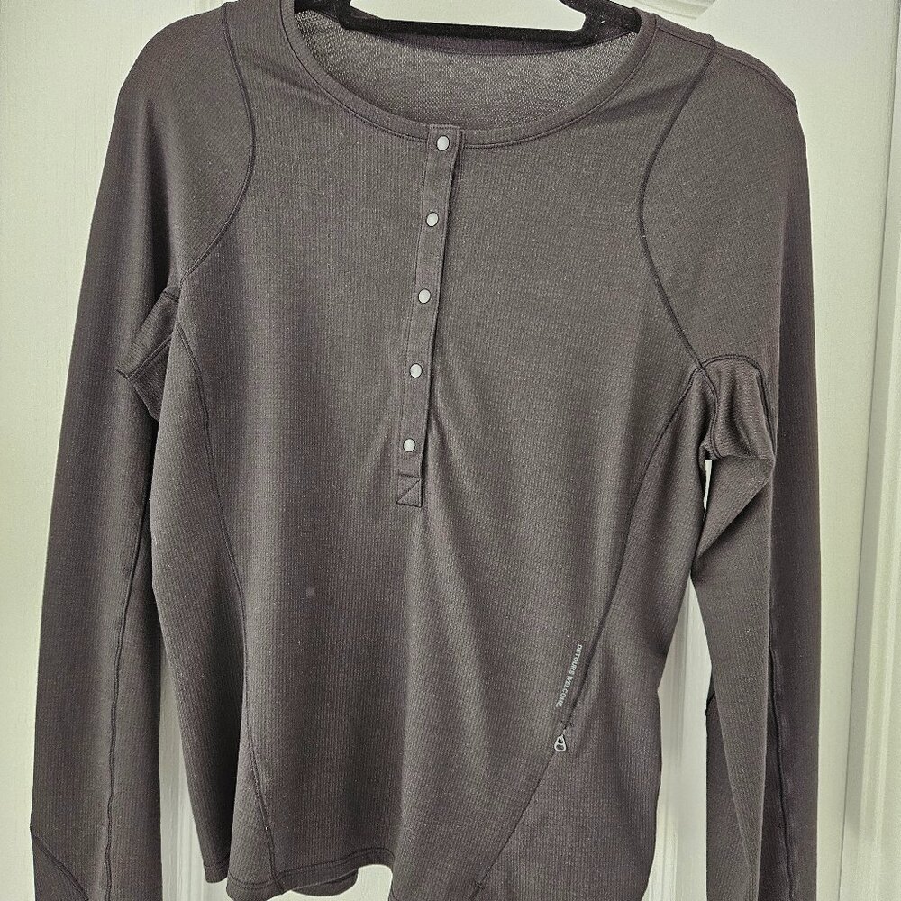 Lululemon Long Sleeve Hiking Top